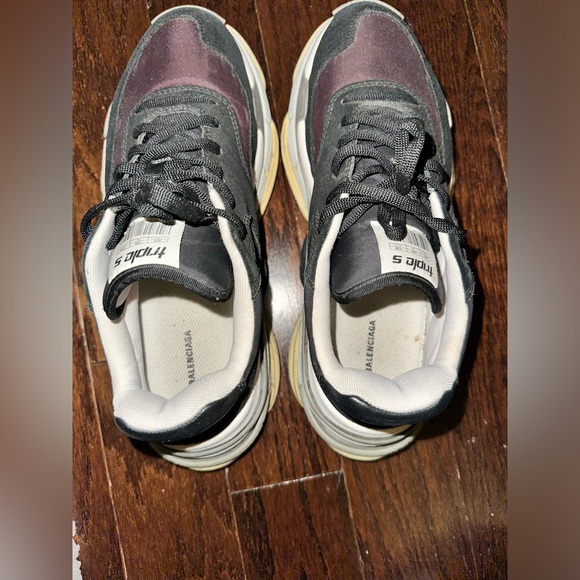 Valencia’s Triple S Men’s V2 Black Burgundy Nylon Speed Trainer US 9 - Picture 7 of 7